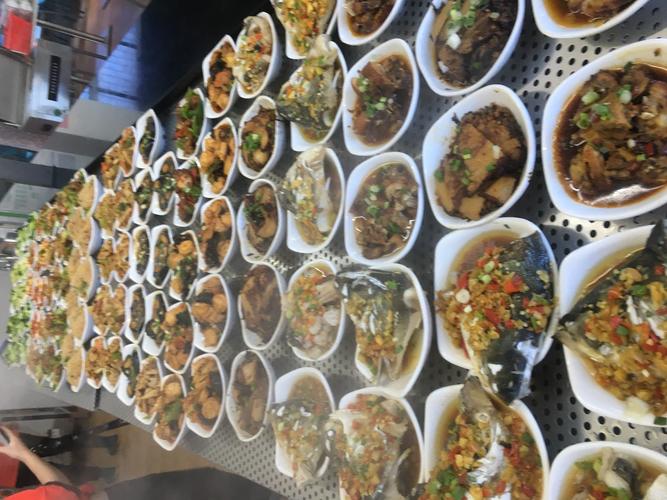 東莞飯堂承包公司,東莞工廠食堂承包_廣東食亨餐飲管理