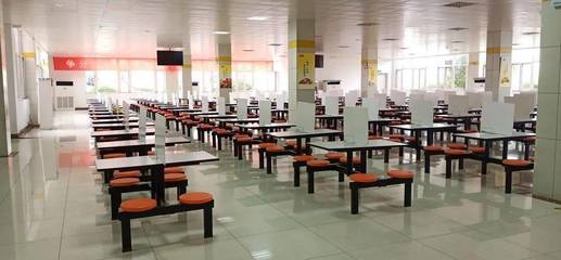 徐州徐工施維英機械職工食堂開展團餐經(jīng)營資質(zhì)等級認證